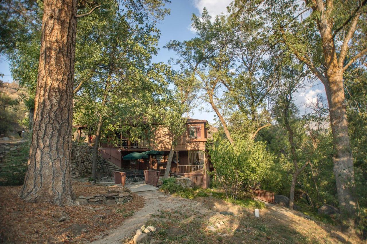 קרנוויל Quiet Mind Lodge, Spa & Retreat Sequoias מראה חיצוני תמונה