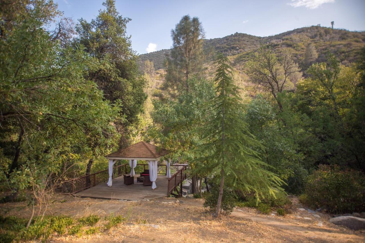 קרנוויל Quiet Mind Lodge, Spa & Retreat Sequoias מראה חיצוני תמונה