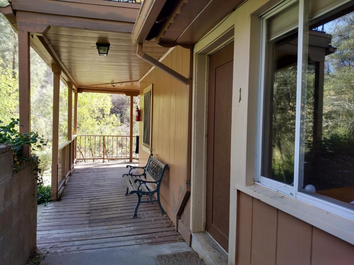 קרנוויל Quiet Mind Lodge, Spa & Retreat Sequoias מראה חיצוני תמונה