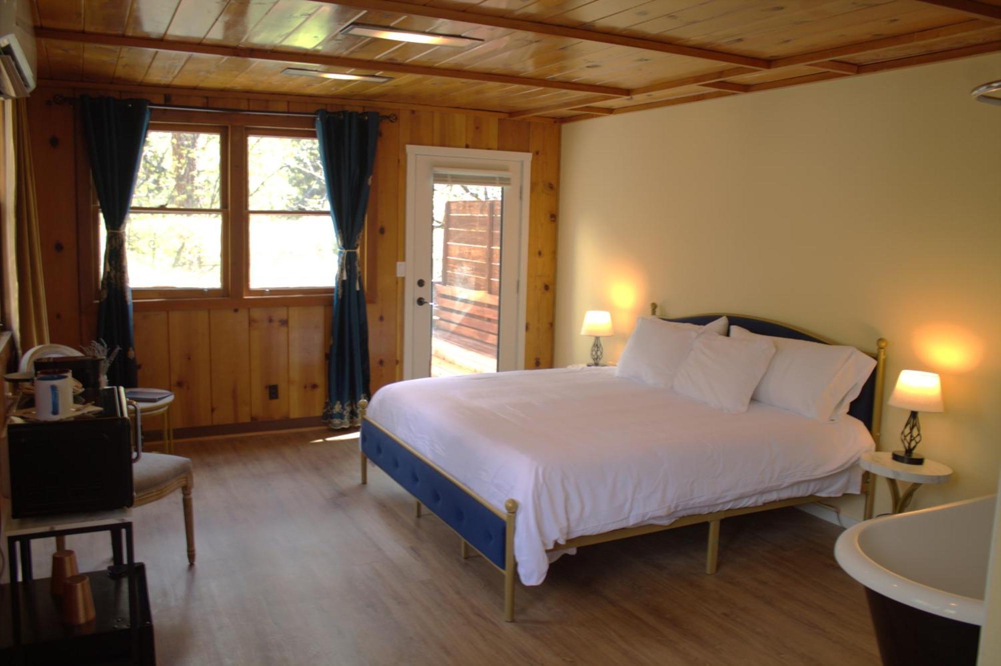 קרנוויל Quiet Mind Lodge, Spa & Retreat Sequoias מראה חיצוני תמונה